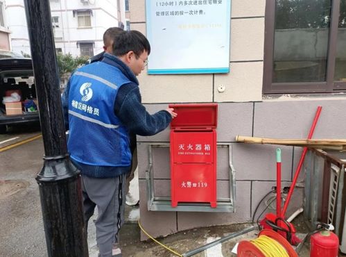 電瓷新村社區(qū) 消防器材專(zhuān)項(xiàng)檢查 保障居民生活安全
